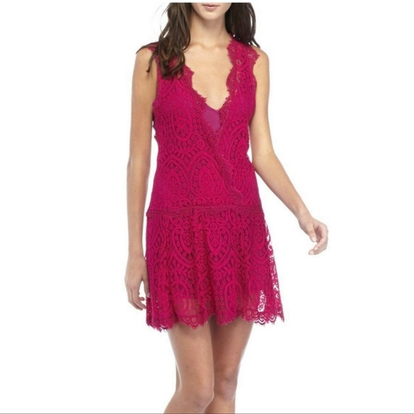 NWT FREE PEOPLE "HEART IN TWO" PINK LACE MINI DRESS XS - Picture 2 of 12
